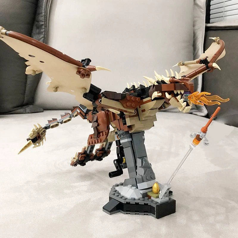 Hogwarts Magic Ungarian Horntail Dragon | 671 PCS