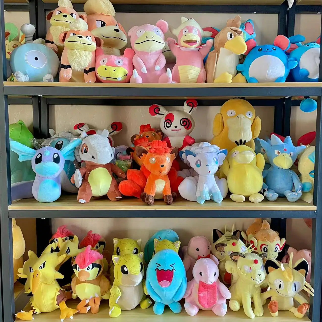 8in | 20 cm Plushie (you pick em)
