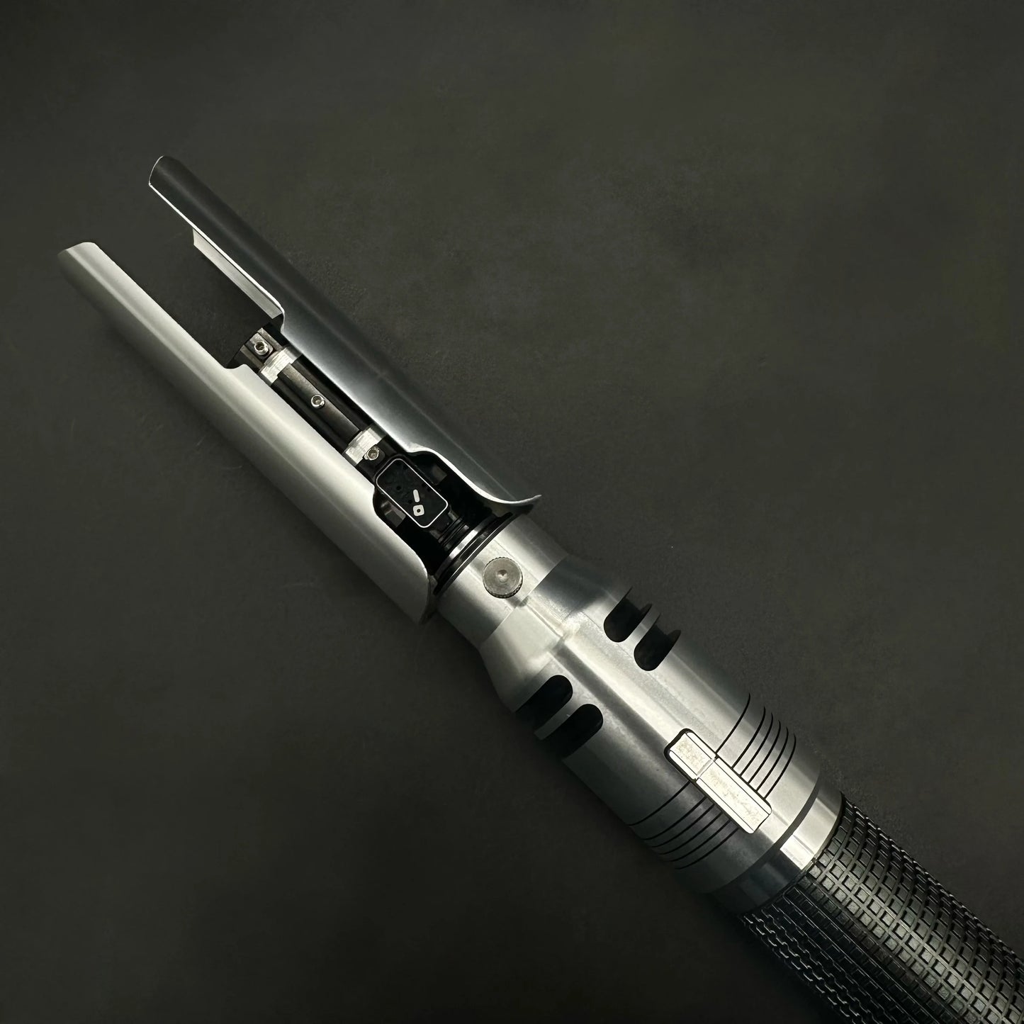 Cal v2 Saber | Neopixel, Proffie 2.2 | App Controlled