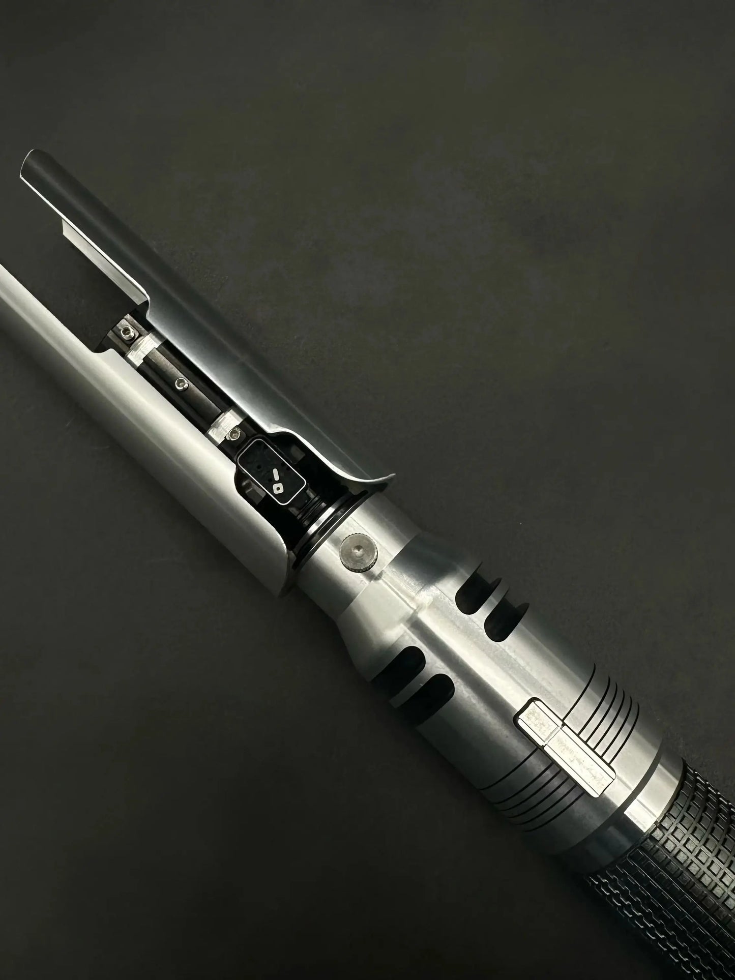 Cal v2 Saber | Neopixel, Proffie 2.2 | App Controlled